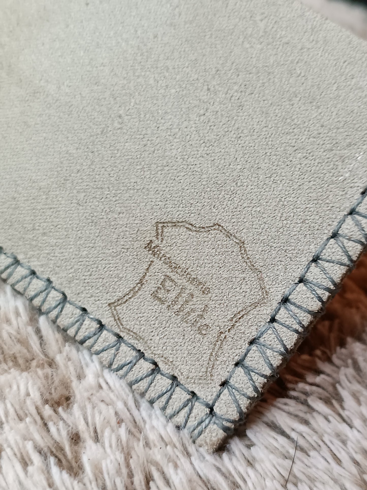 Porte-carte Artisanal en cuir véritable Gris / Gris clair